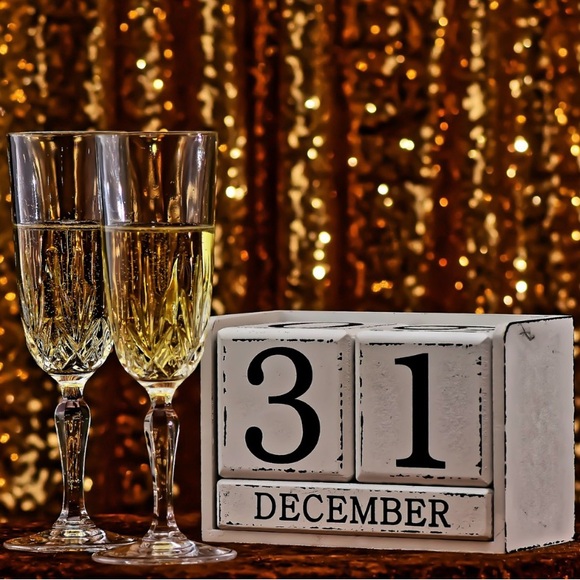 Happy New Year everyone! πππΎπ₯πππ - Picture 15 of 16